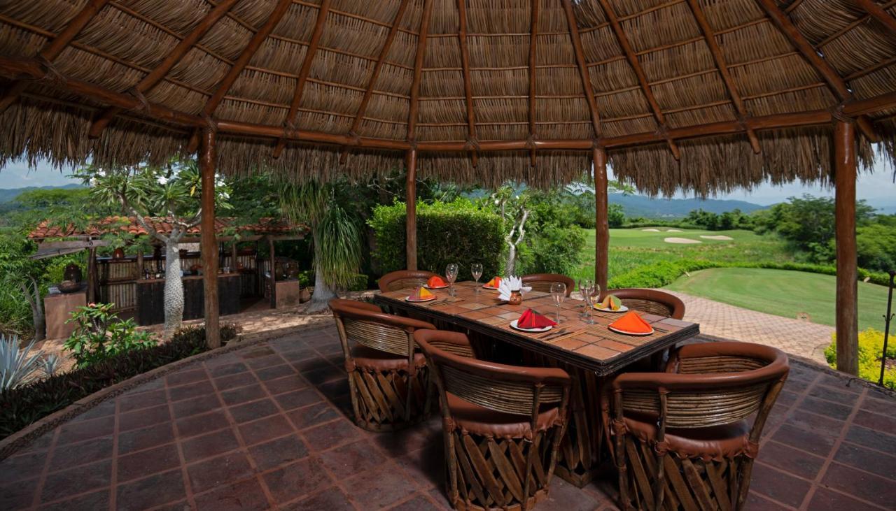 El Corazon Golf & Spa Resort Manzanillo Esterno foto